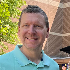 Meet your Posher, Pj